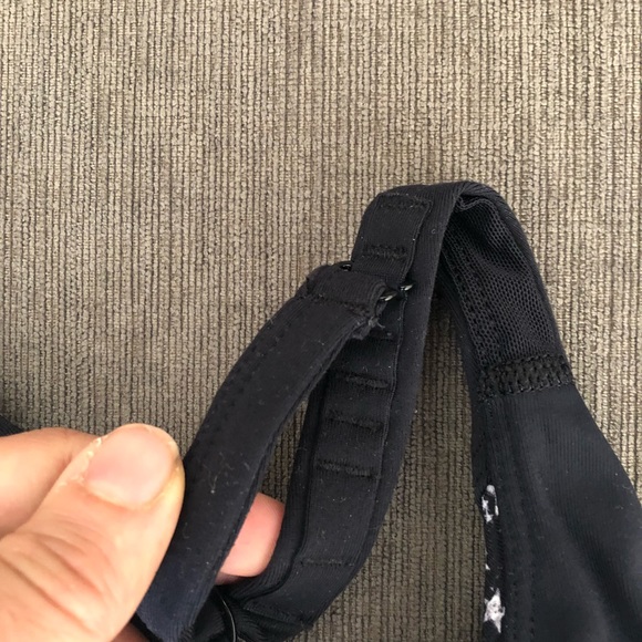 Lorna Jane Sports Bra - M, Star print - Picture 3 of 3